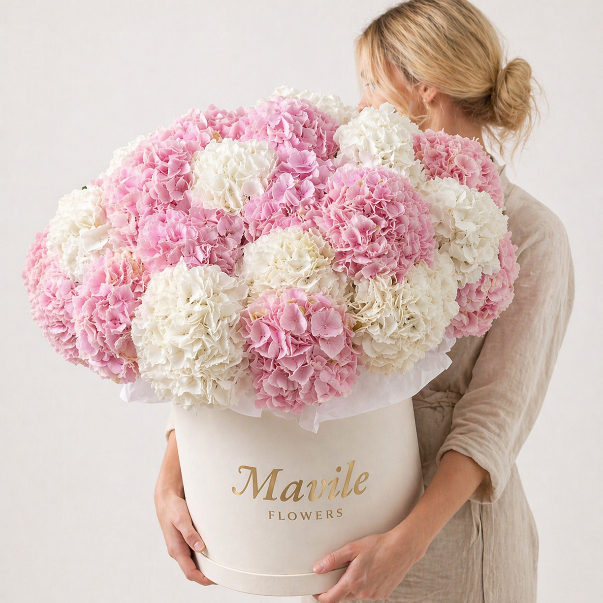 Blush Cloud Hydrangea Box